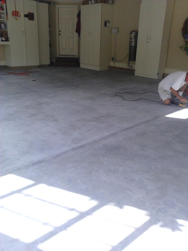 Residential Garage Floor Before Photo